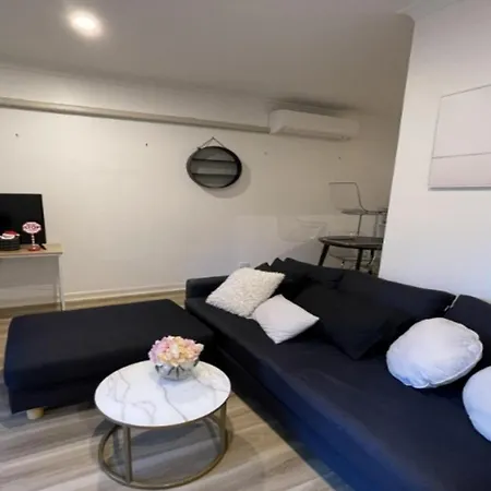 Daire Spacious With A Large Pool Close To The Beach, Ac, Wifi
